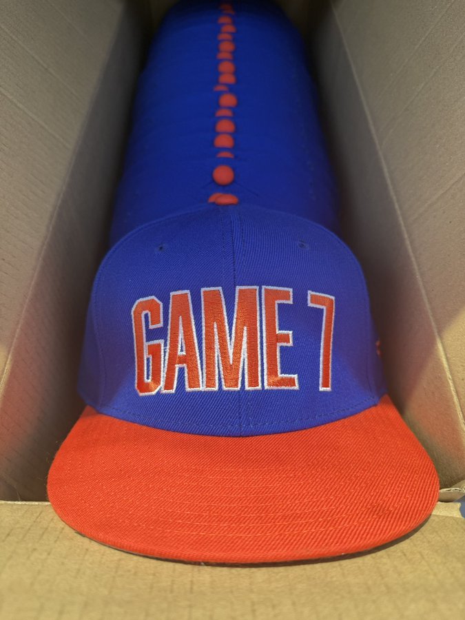 🤡东决抢七预定了？尼克斯版“Game 7”的帽子被曝光