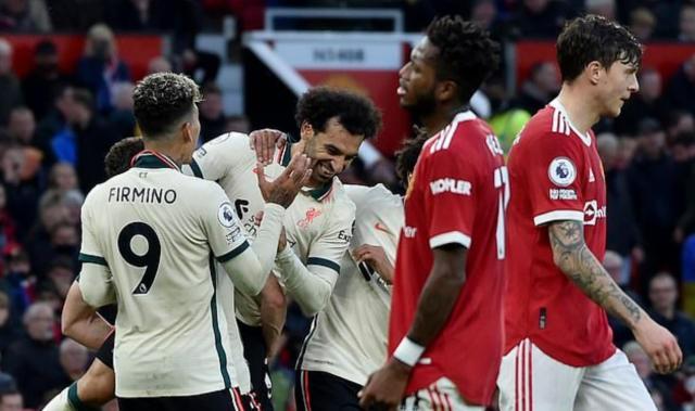 内维尔终于向索尔斯克亚开炮：没能力就不要逼抢！