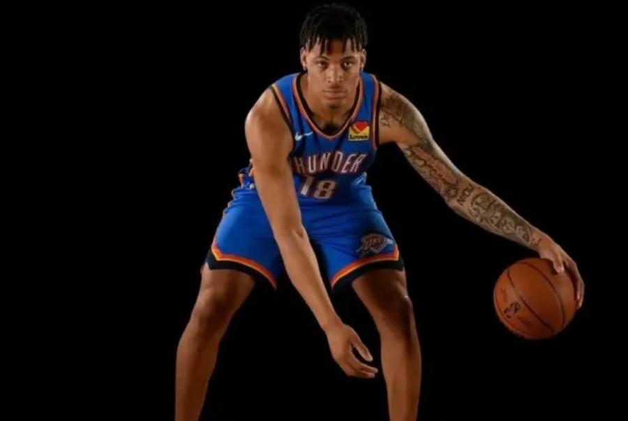 黄金甲体育-山东官宣新小外！约翰逊攻坚强悍能内能外，防守全面，值得期待！